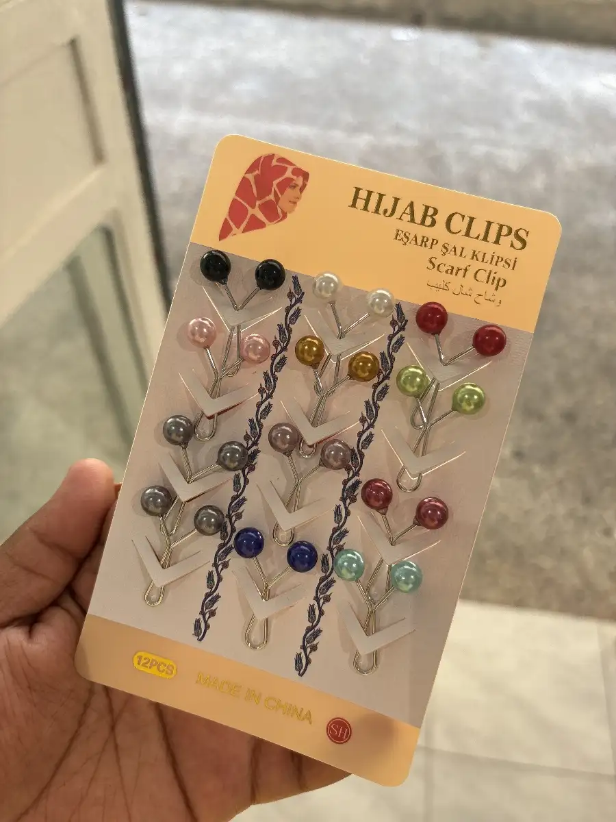 Épingle pour hijab