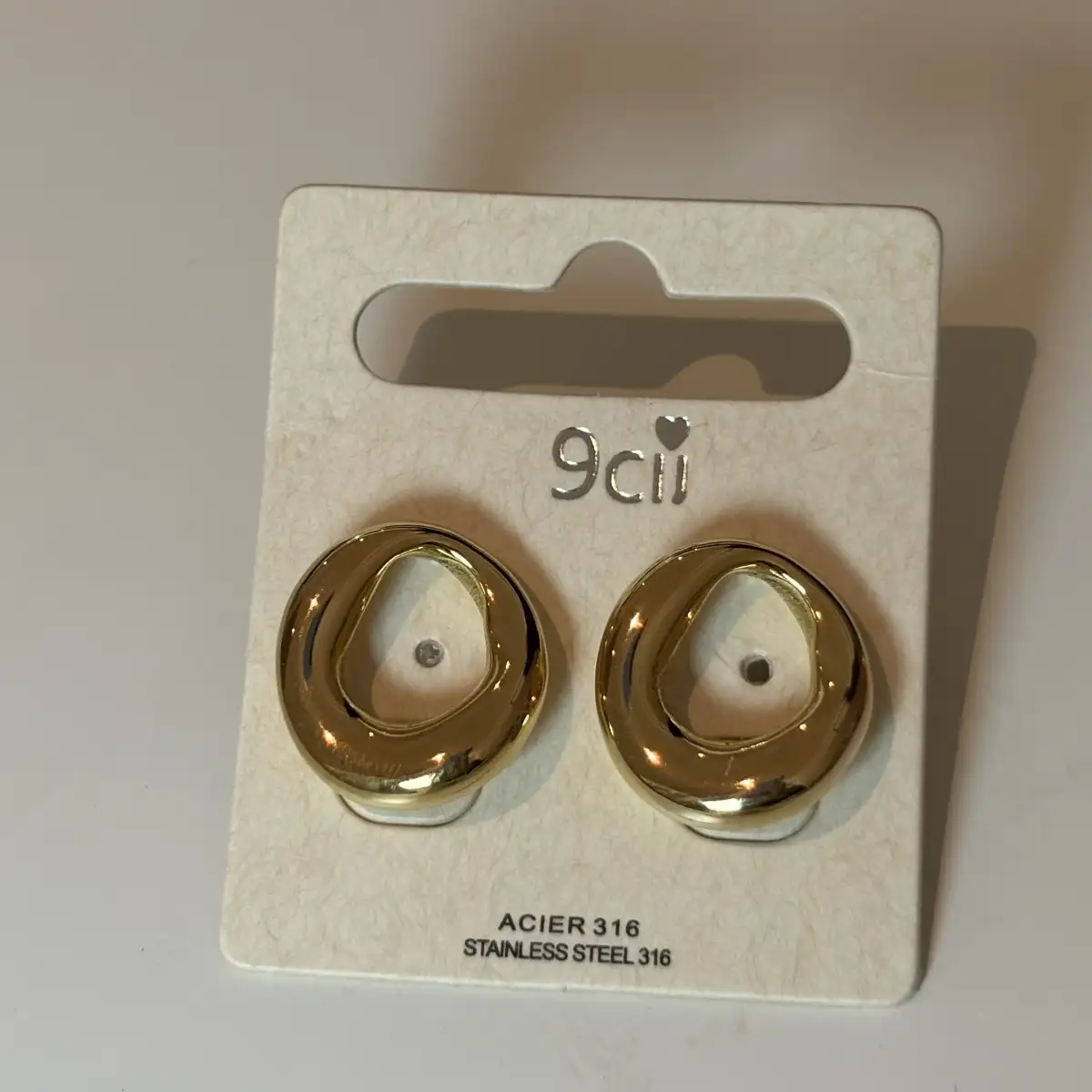 Boucle d’oreille