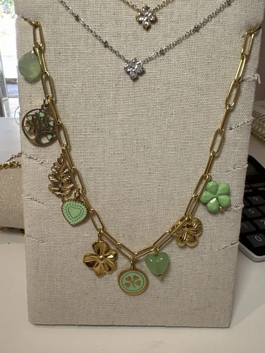 Collier